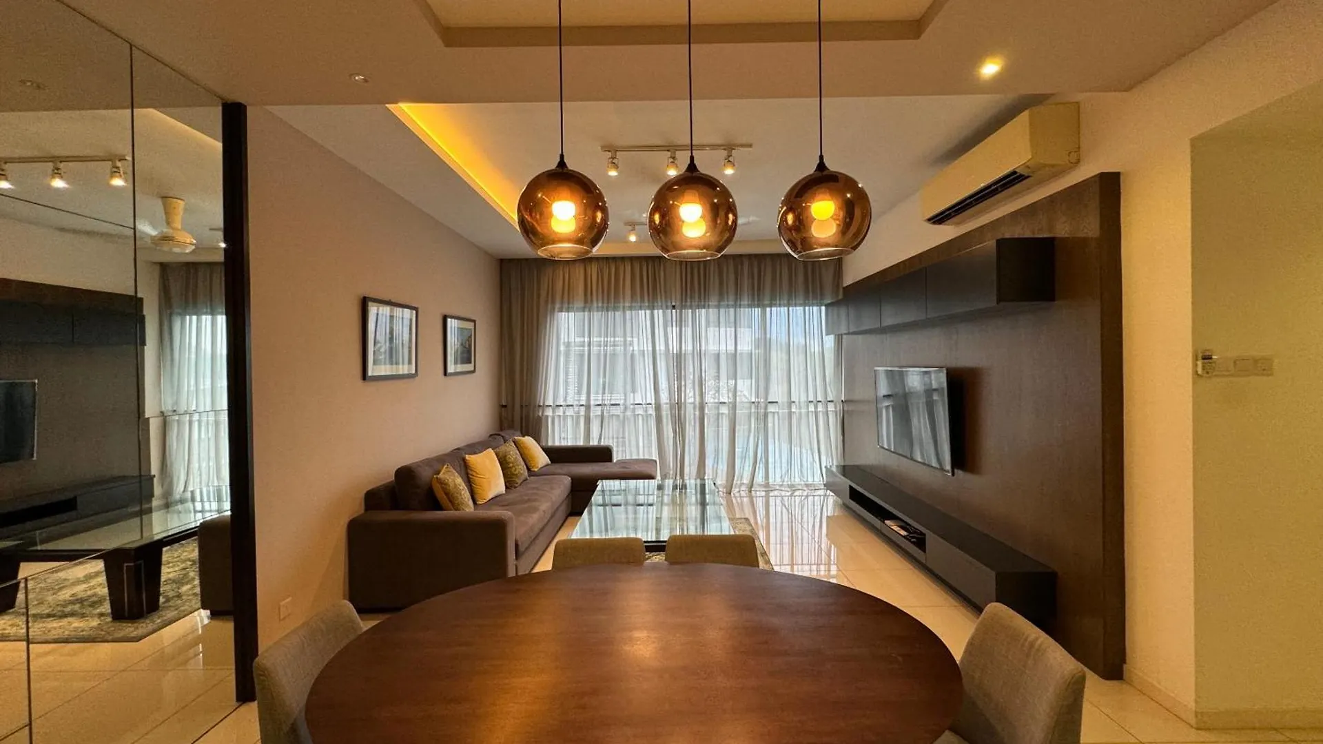 Apartment Renai Bukit Jelutong Home Shah Alam Ma­lay­sia