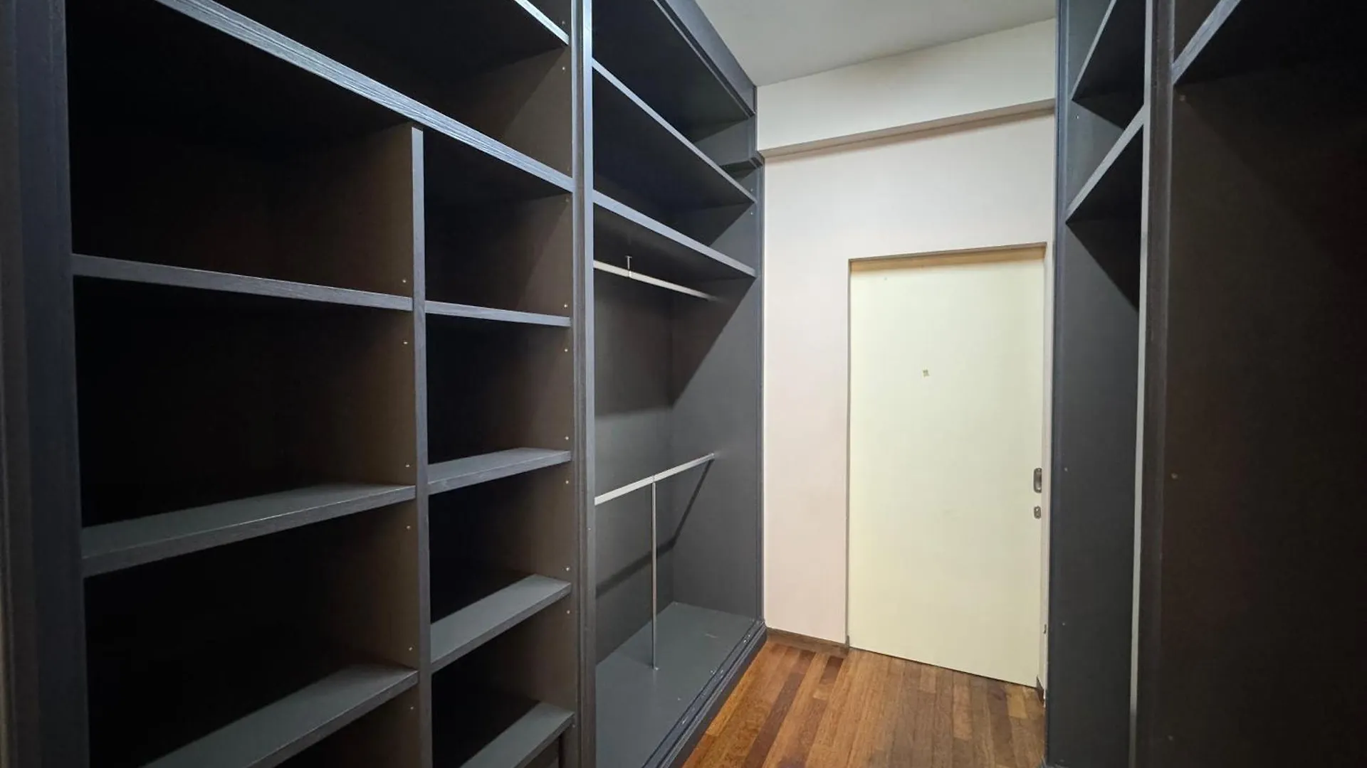 Renai Bukit Jelutong Home Shah Alam Apartment